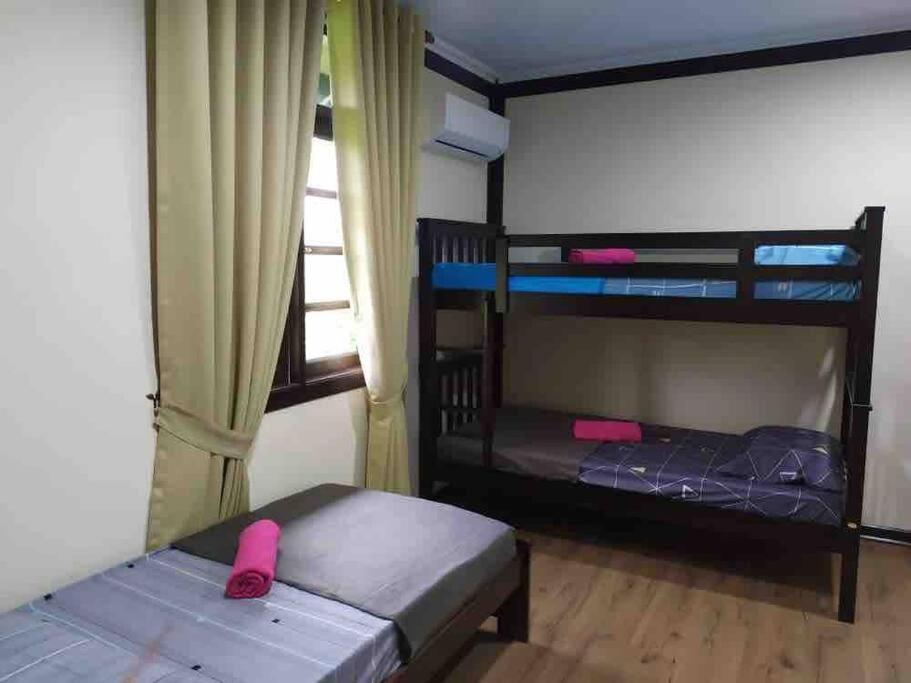 Вилла Teratak Bayu Stc Куала-Тренгану Экстерьер фото